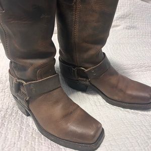 FRYE Harness 12R Leather Boot